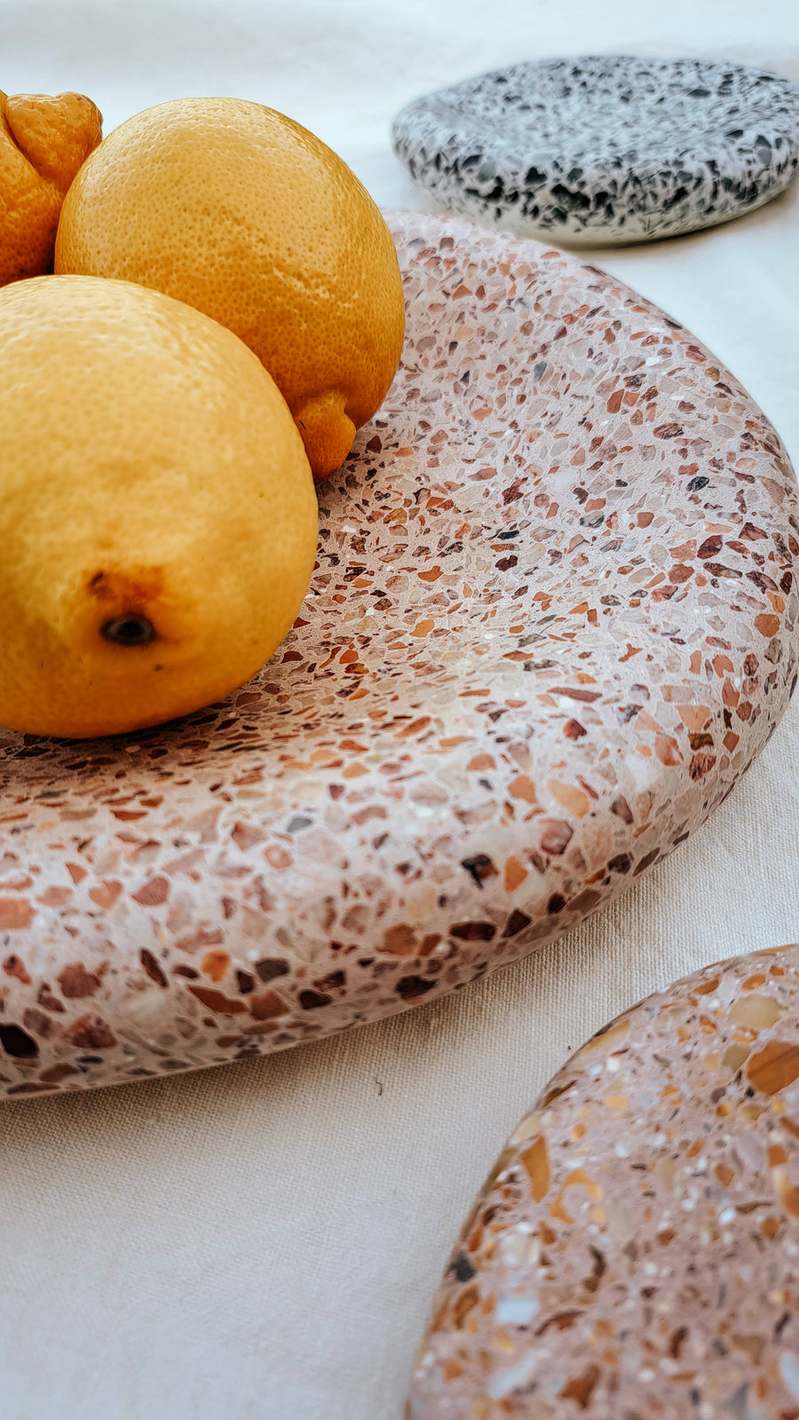 Organic shaped tray: Elba / Large