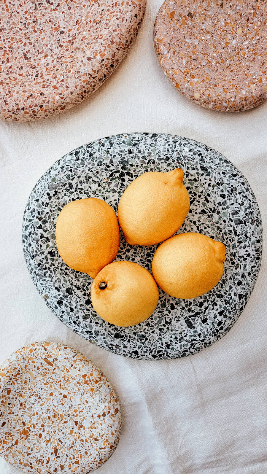 Organic shaped tray: Elba / Small