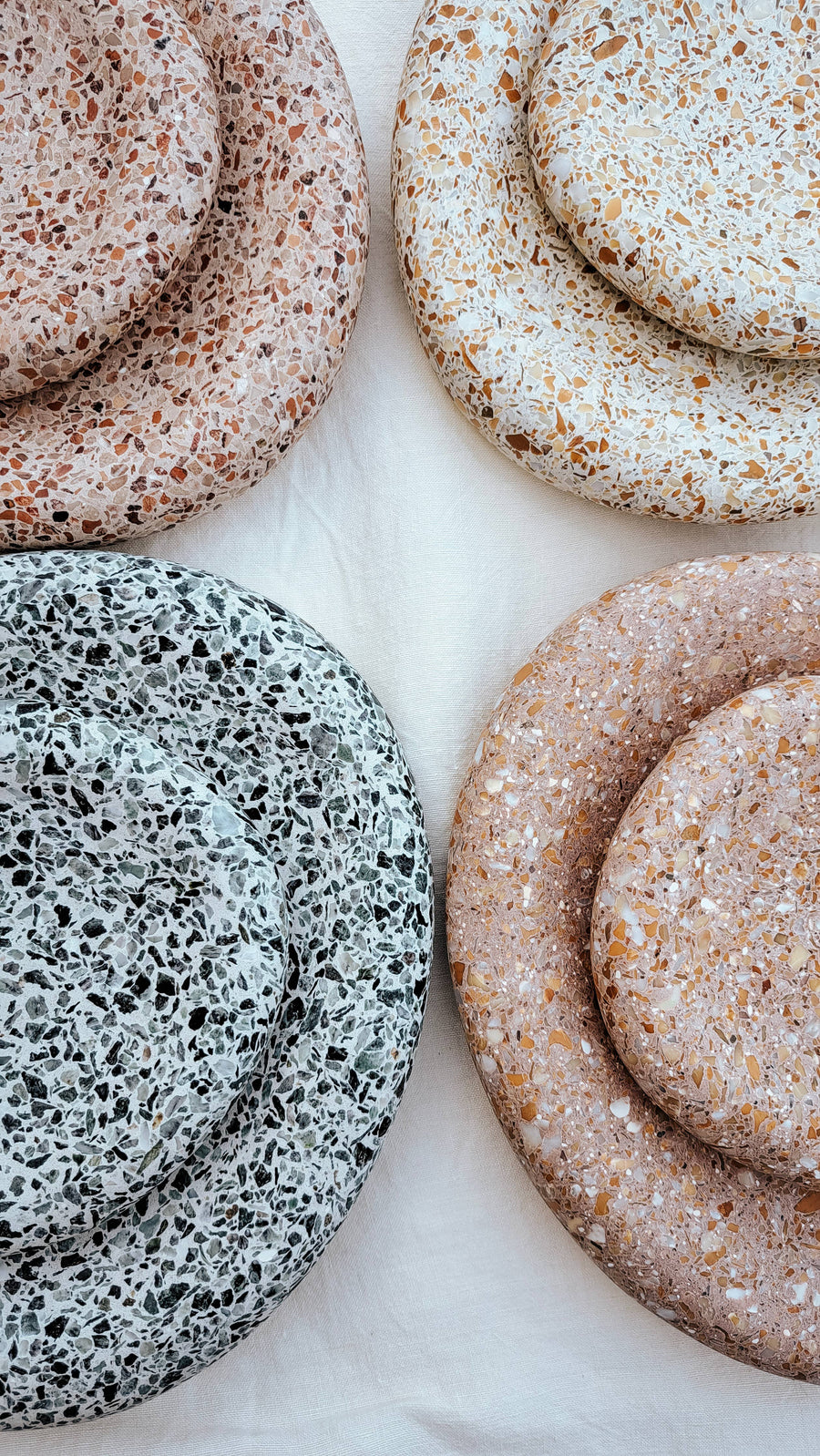 Organic shaped tray: Elba / Small