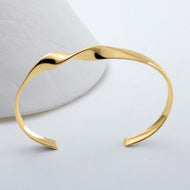 Atelier Té | Wave Bangle | 18k Gold